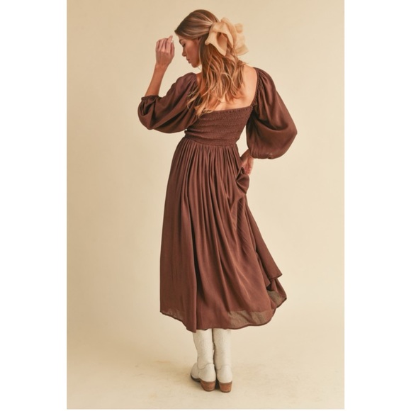 Elegant Brown Midi Dress - Picture 6 of 11